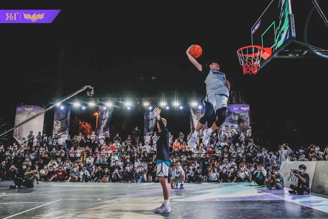 知名转会专 知名转会专